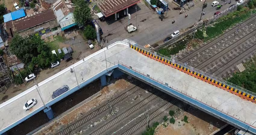 砸6000萬蓋出「直角高架橋」　居民怒斥：簡直笑話