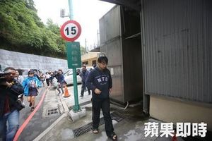 【台大潑酸】驚見被害人全身冒煙　目擊者直擊嫌犯自刎