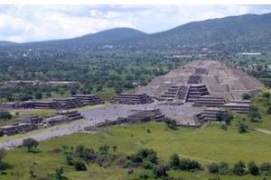 墨西哥金字塔下發現「通往地獄」神秘隧道！「西元前3世紀古文明真相」考古專家解答了！